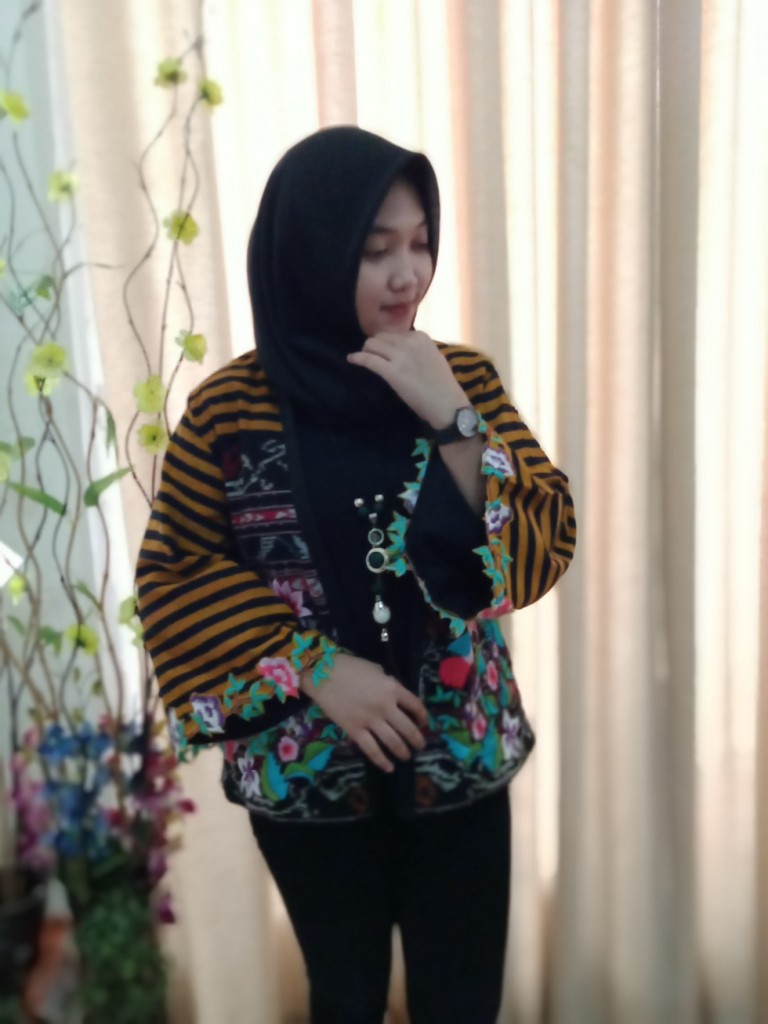 outer ikat kobinasi bordir motif bunga cantik